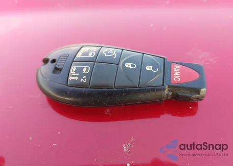 2012 Dodge Grand Caravan Sxt из США, поврежденный, VIN 2C4RDGCG7CR403335